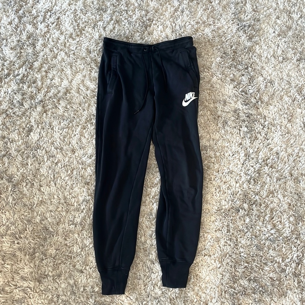 Nike, XS, black sweatpants.